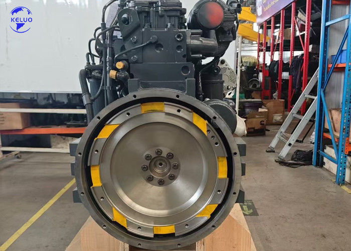 ファインレマン QSC8.3 エンジン コマツー 6D114 エンジンを交換 PC300-8 掘削機